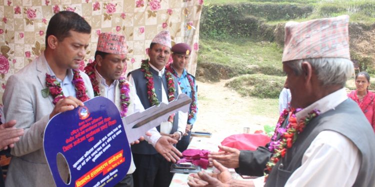 भवन हस्तान्तरण गरेर गोरखा भुकम्पको सम्झना
