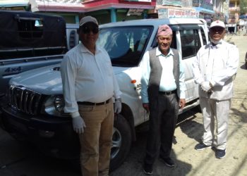 समाजसेवी शर्माको उदाहरणीय काम, विरामी र अशक्तलाई निःशुल्क यातयात सुविधा