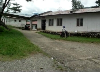 पर्वतको कोरोना अस्पतालमा  संक्रमितको उपचारमा संलग्न पाँच जना स्वास्थ्यकर्मीमा कोरोना संक्रमण