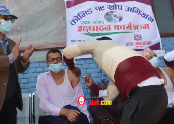 कोरोना विरुद्धको खोप अभियान पर्वतमा पनि शुरु (फोटो फिचर)
