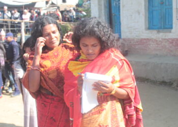 मतदाता र मतगणना स्थल अद्यावधिक गर्दै निर्वाचन कार्यालय पर्वत