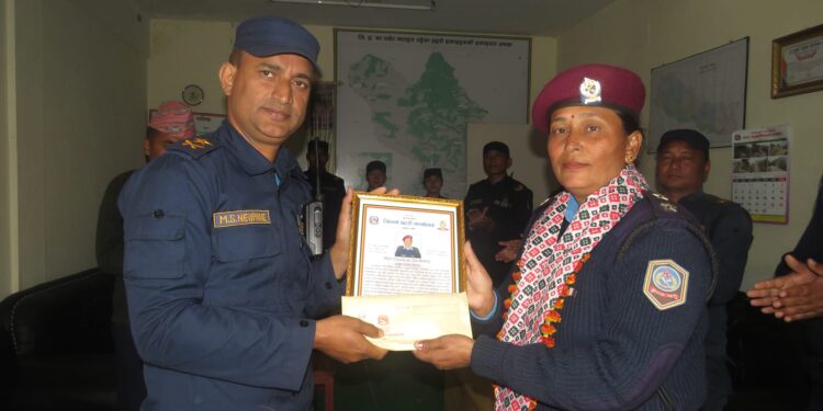 ‘पुणर्िमा दिदी’ लाई मंसिर महिनाको ‘बेष्ट पुलिस’ सम्मान