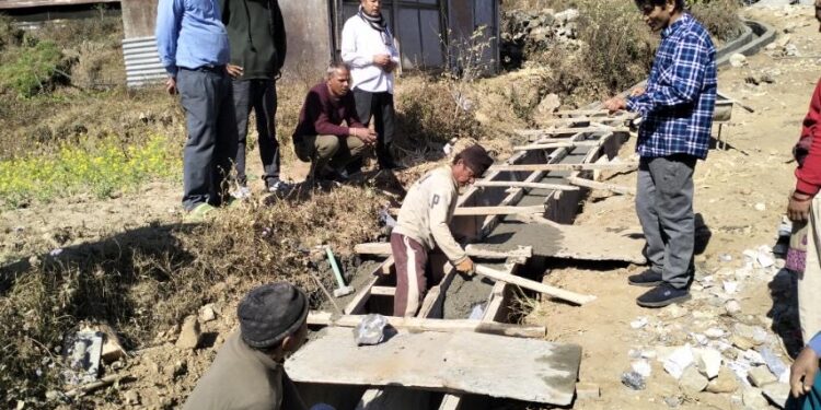 गुणस्तरीय काम गर्न उपभोक्ताको ‘लौरी पालो’