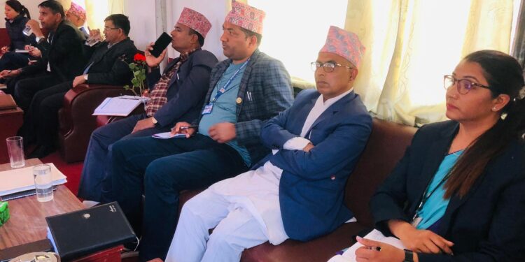 कृषकको गुनासो सुन्दै र सुनाउँदै कृषि ज्ञान केन्द्र पर्वत