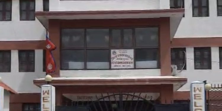 रात्रीकालिन समयमा सवारी आवातजावतमा रोक